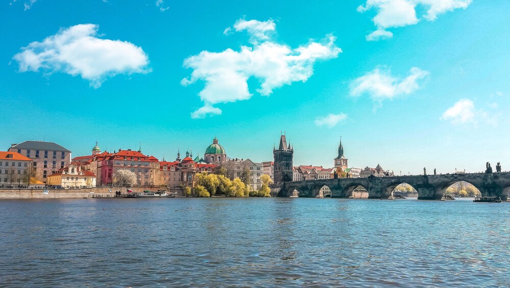 Discover Prague in 90 minutes with a Local 1