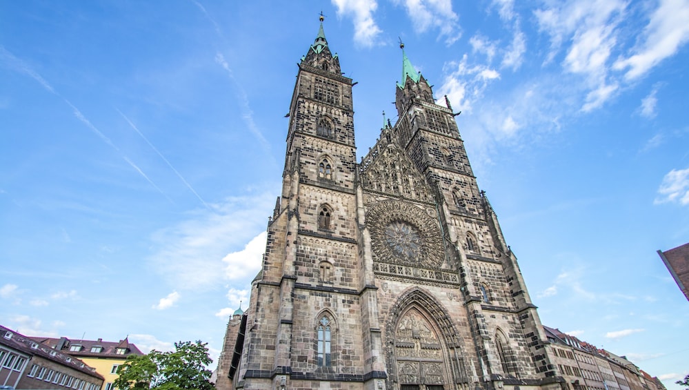 Architectural Walk of Nuremberg with a Local 5