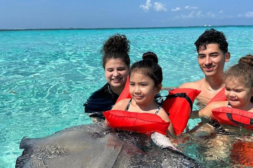 Fun for families at Stingraycity 2