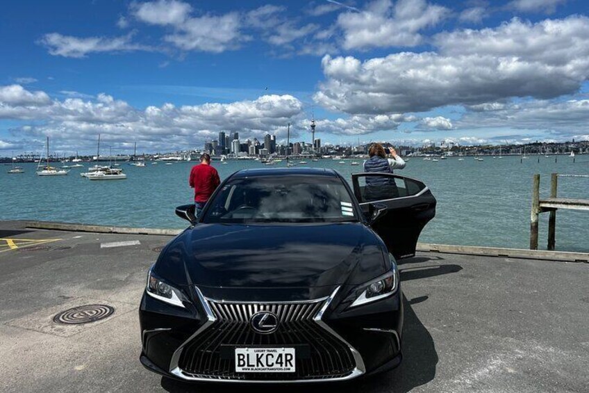 Soal Bay - Auckland Harbour Bridge 