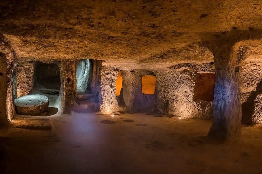 Cappadocia Dream: 2-Days Tour from Istanbul & Balloon Ride Option 2