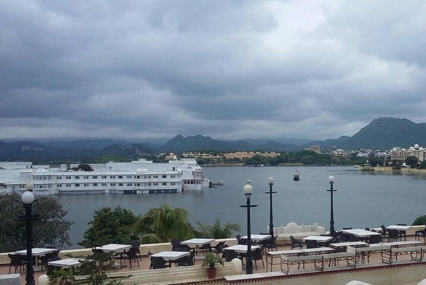 Lake palace udaipur Rajasthan india 