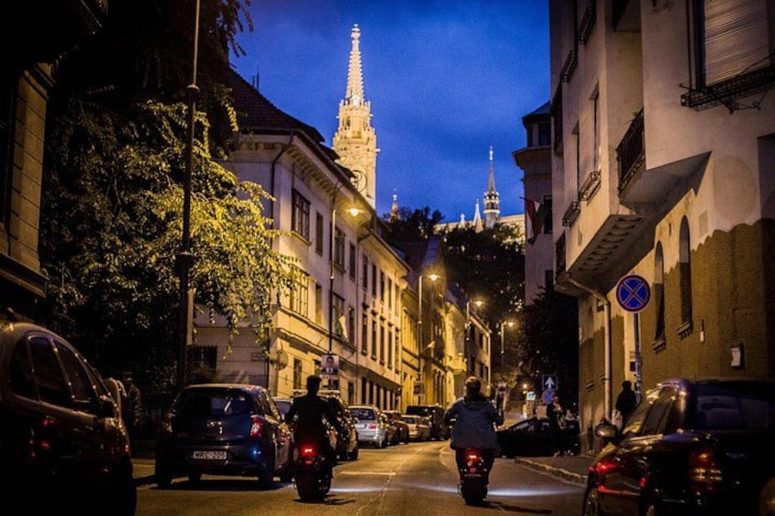 MonsteRoller E-Scooter Rental in Budapest 2
