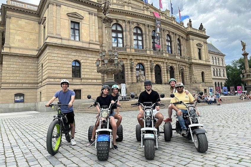 Live-Guided ️Trike-Harley️ Viewpoints tour of Prague 2