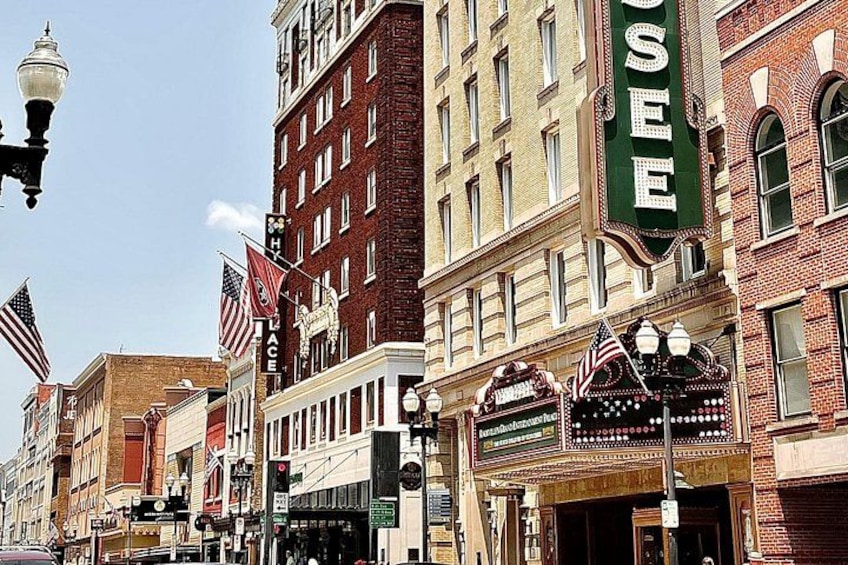 Astounding Scavenger Hunt: Knoxville's Perfect Blend 1