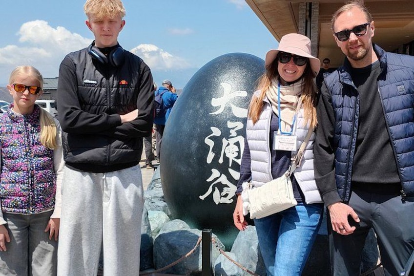Hakone Day Trip from Tokyo: Customized Tour, Licensed Guide 2