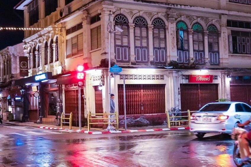 Half Day City Tour Phuket 5