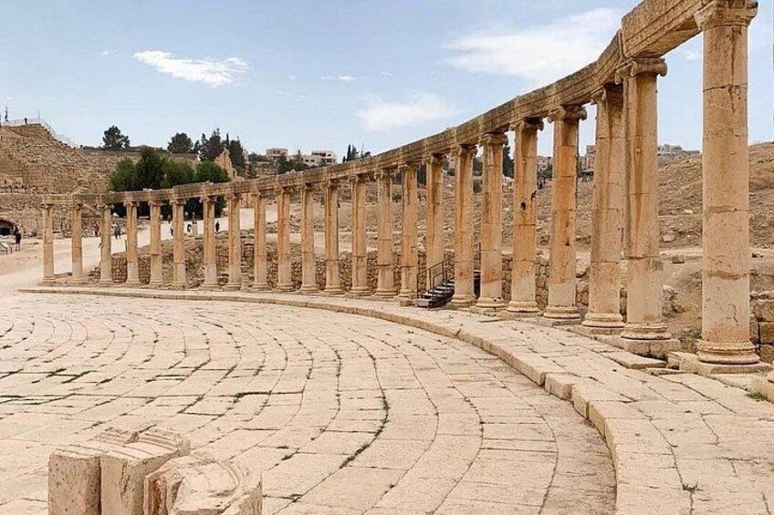 Half Day Tour to Jerash 3