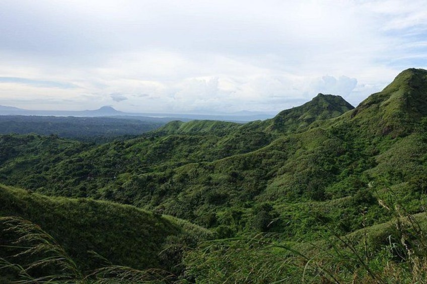 Mt. Batulao Quick Adventure Hike Near Manila with Hotel Pickup 4