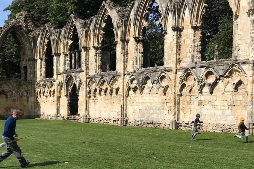 A now for a lesson in Quidditch 4