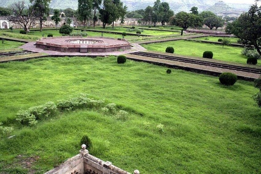 The Best of Ellora & Aurangabad in One Day 5