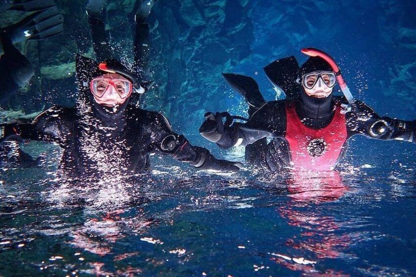 Upside down snorkelers 2