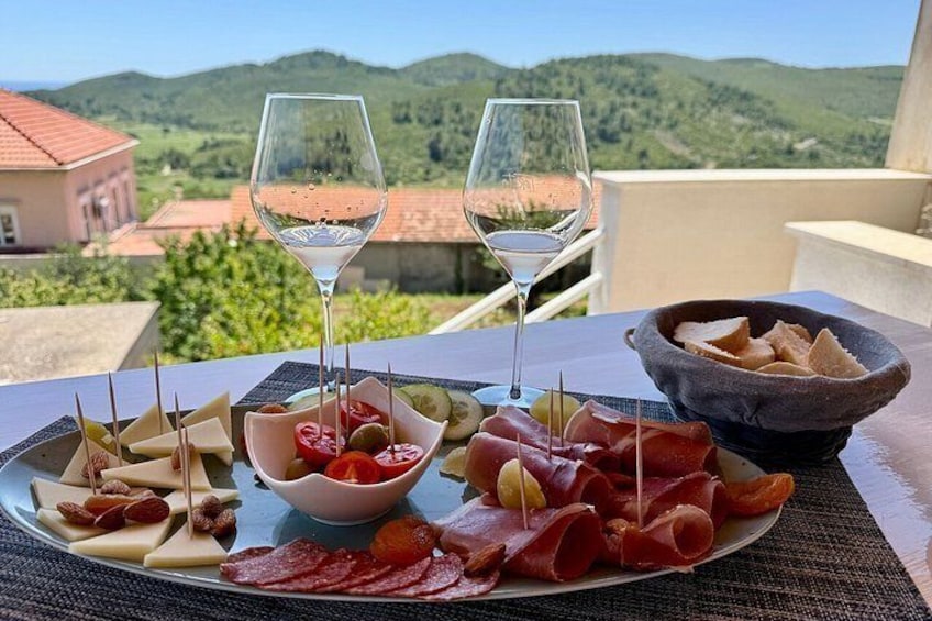 Wine tour Korčula - private tour 2