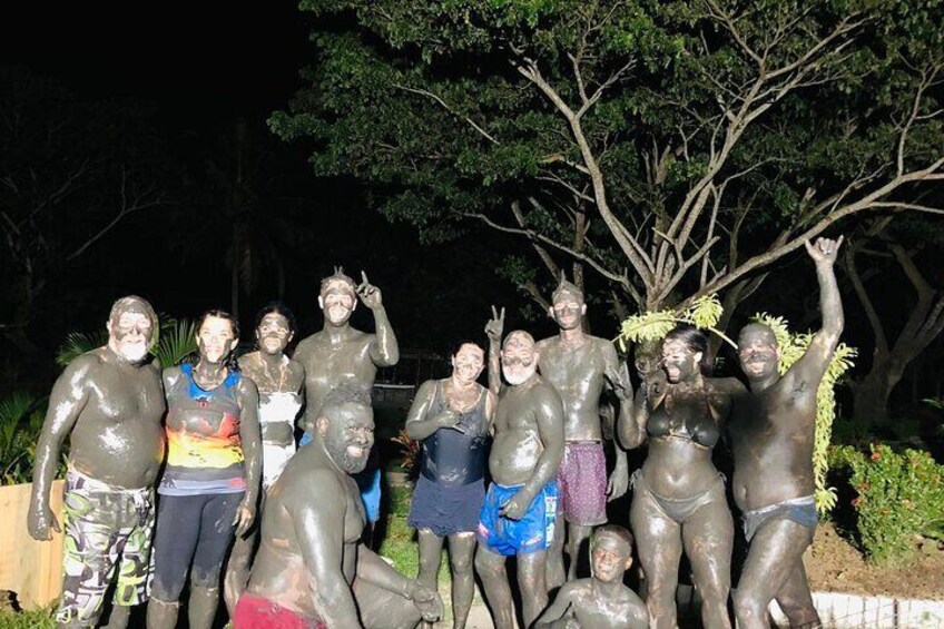 Our Guest at the Fiji Mudpool & hotsprings