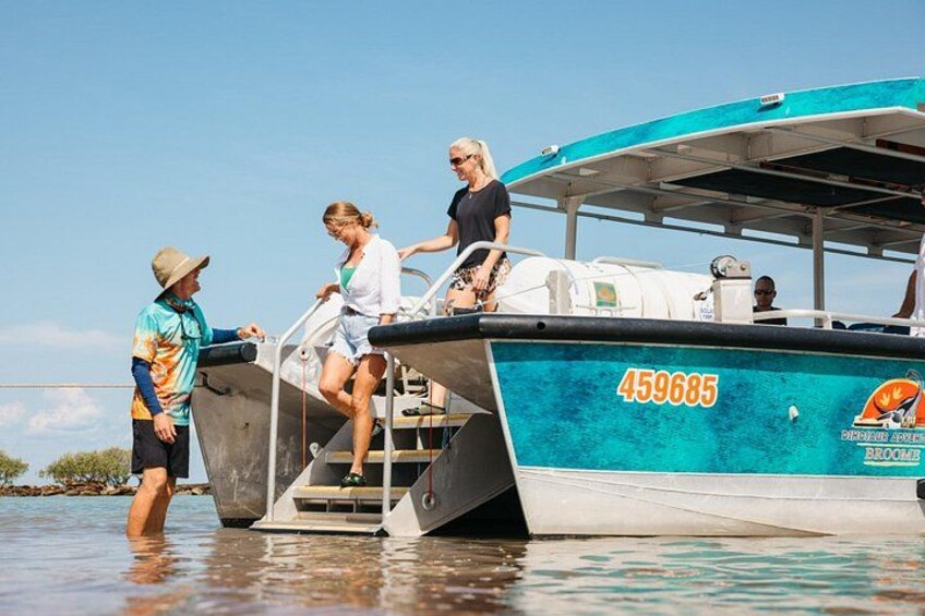 DINOSAUR ADVENTURE CRUISE - With Beachside Tapas and Cocktails 2