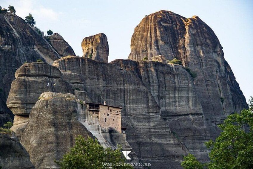 Majestic Sunset Meteora Tour with Local Guide 5
