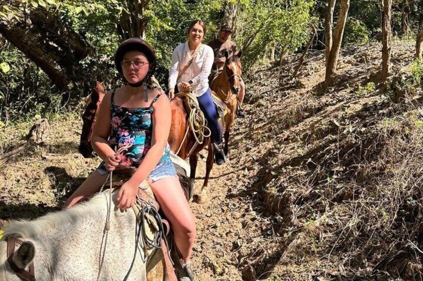 Jungle HorseBack Adventure to Las Palmas Waterfall All Included  4
