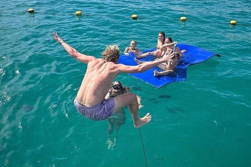 Cabo San Lucas and Santa Maria Bay Snorkeling Sightseeing Cruise 2