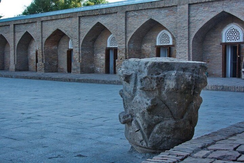 Medresse and museum of Hisar Fortress 2