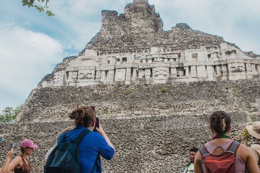 Private Tour to Maya Sites Xunantunich and Cahal Pech