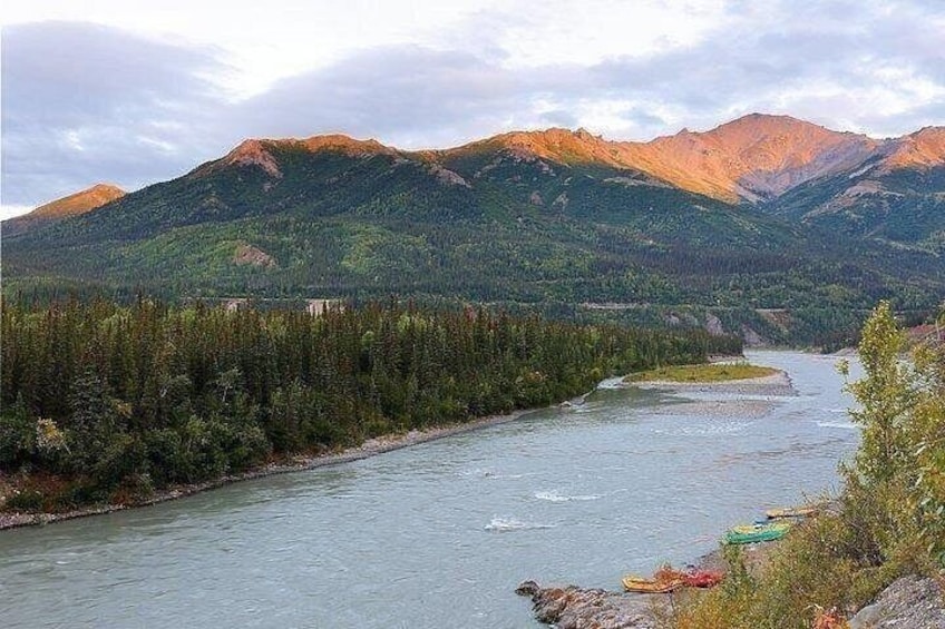 Denali Rafting Canyon Wave 3