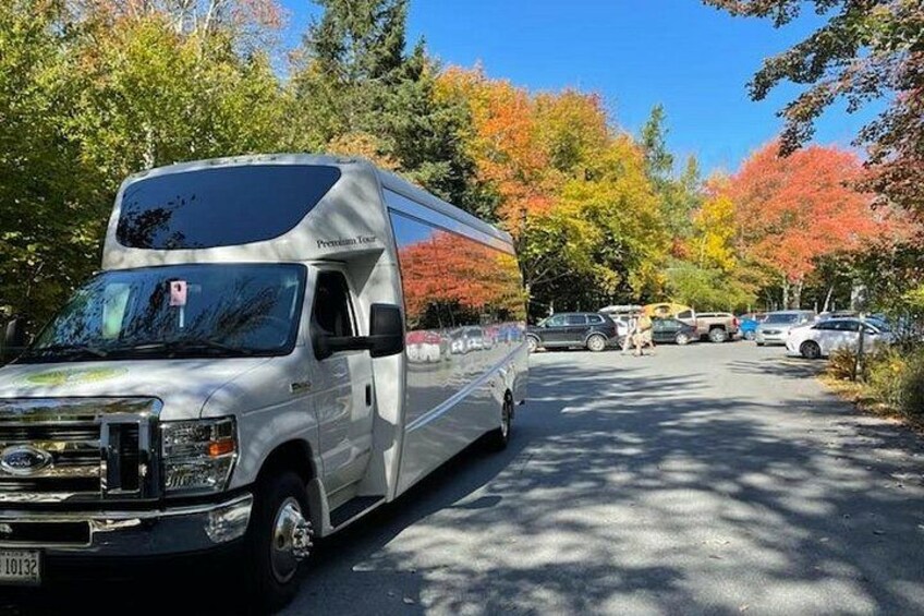 Premium Narrated Bus Tour of Bar Harbor and Acadia National Park (3.5 Hours) 3