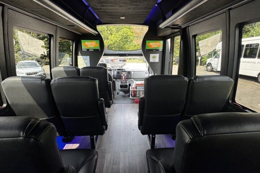 Premium Narrated Bus Tour of Bar Harbor and Acadia National Park (3.5 Hours) 3