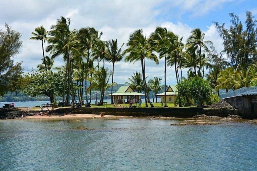 Historic Hilo Bay and Coconut Island Guided Kayak Adventure 2