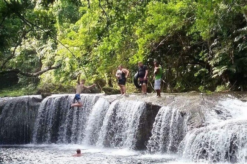 Kayaking 3in1 tour in Port Vila 4