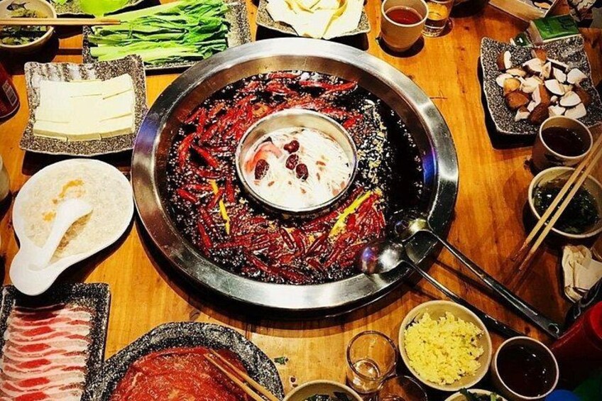 Half-Day Chengdu Back Alley Foodie Tour 5