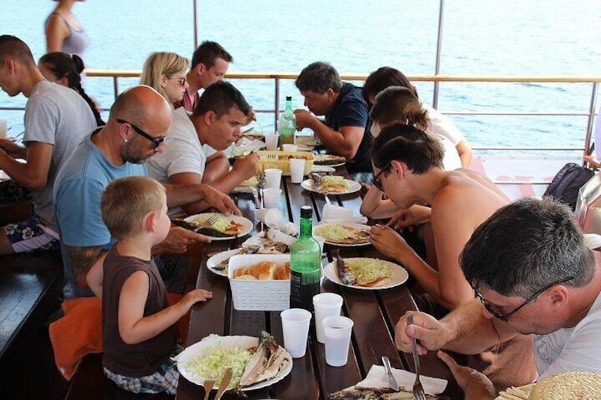 From Zadar: Kornati National Park Day Trip with Breakfast & Lunch 4