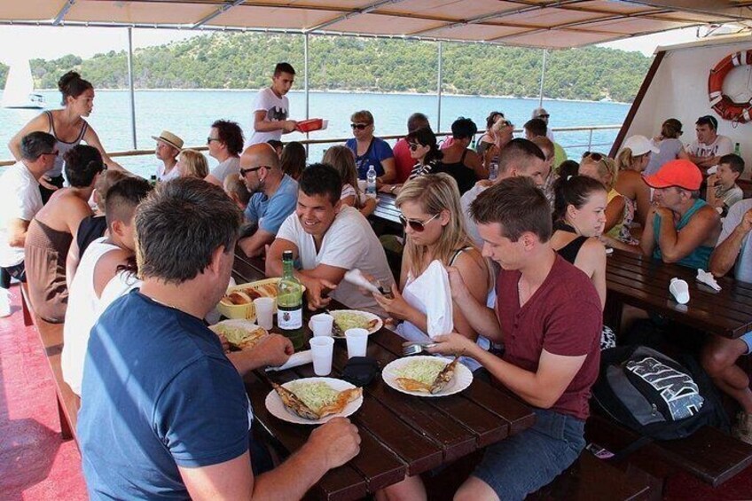 From Zadar: Kornati National Park Day Trip with Breakfast & Lunch 5