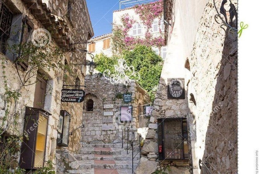 Medieval village of Eze 3