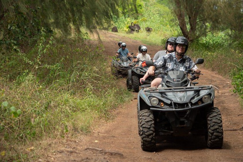 Bora Bora ATV Tour Adventures: Mount Popoti 360° & Faanui Valley 2