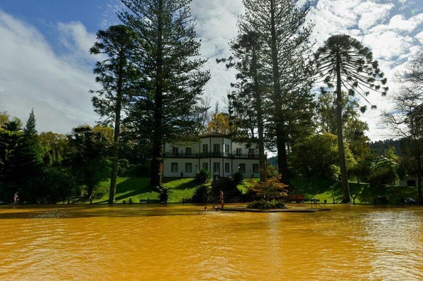 Terra Nostra Park hot springs 4