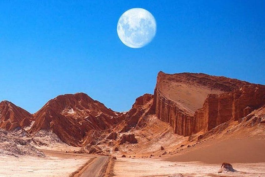 Valley of the moon 1