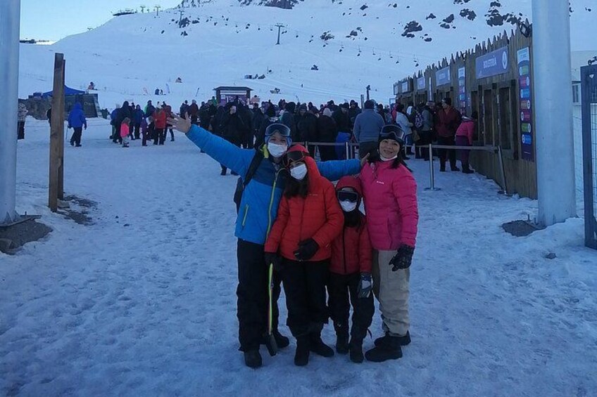 Transfer to Snowy Valley fullday for skiers 4