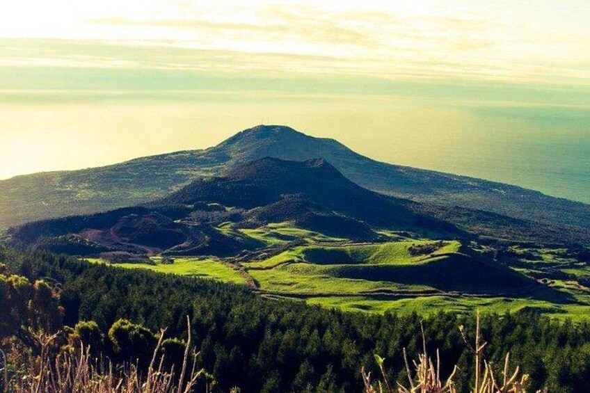 Walk around the Caldeira do Faial 4