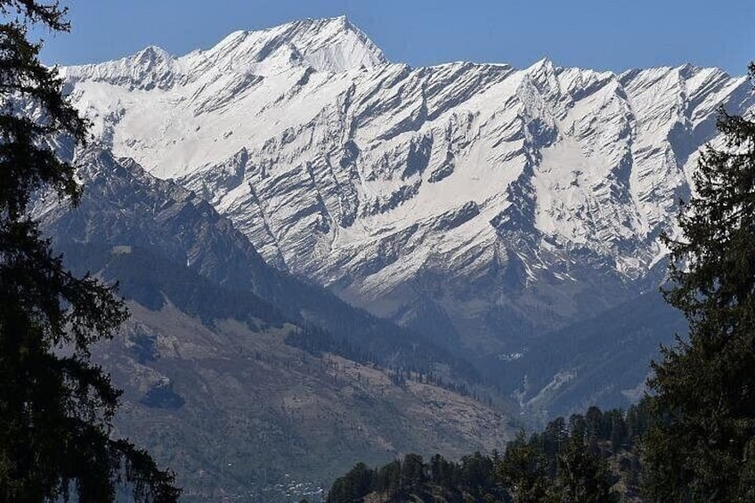 Private One Day Hiking Trip in Manali, Scenic Mountain Trail in Manali 2