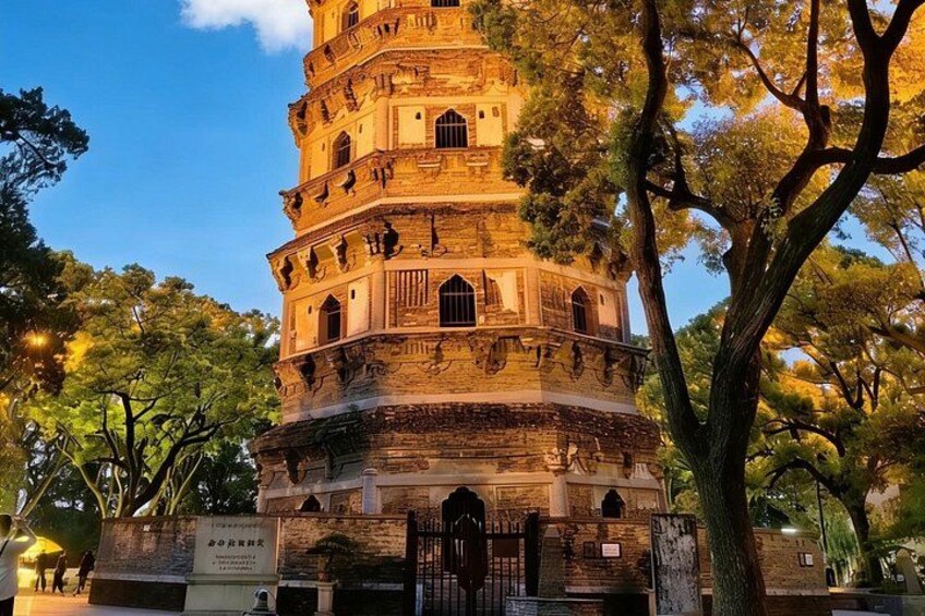 Shanghai Private Custom Day Tour: Suzhou & Zhouzhuang Water Town 1