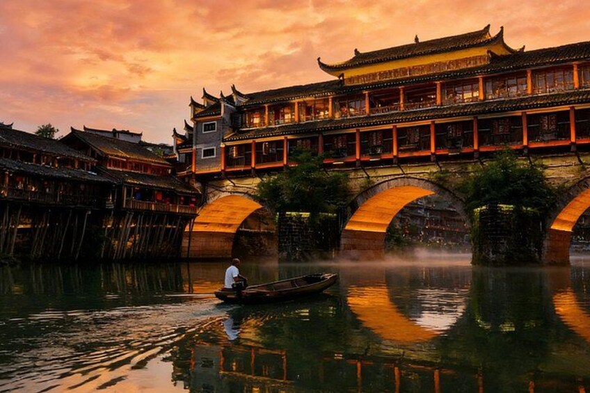 5-Day Zhangjiajie Tour: Avatar, Tianmen Mountain & Fenghuang Town 4