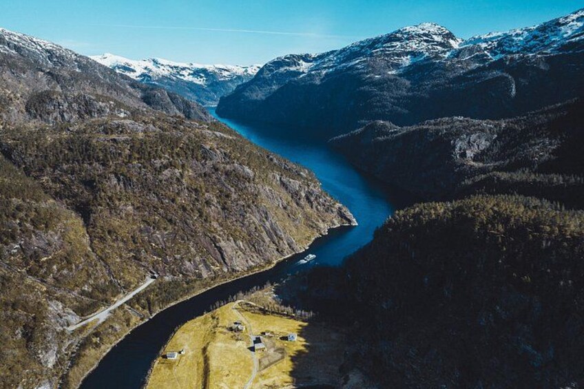 Mostraumen Fjord Cruise – the local operator 2