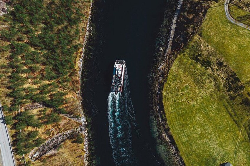 Mostraumen Fjord Cruise – the local operator 2