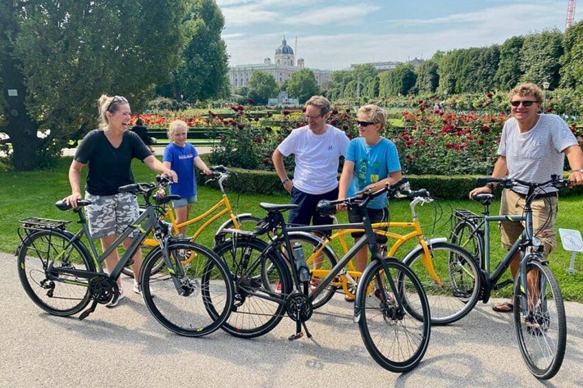 Bicycle tour - Vienna Complete 3