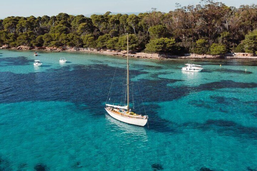 Classic Yacht Sailing in Cannes