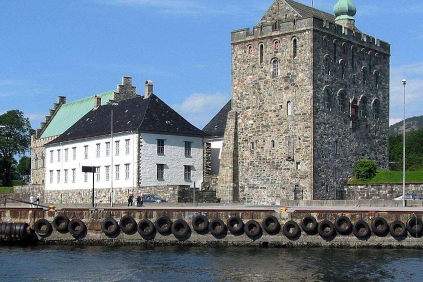 Private Guided City Sightseeing - Bergens Top Attractions 3