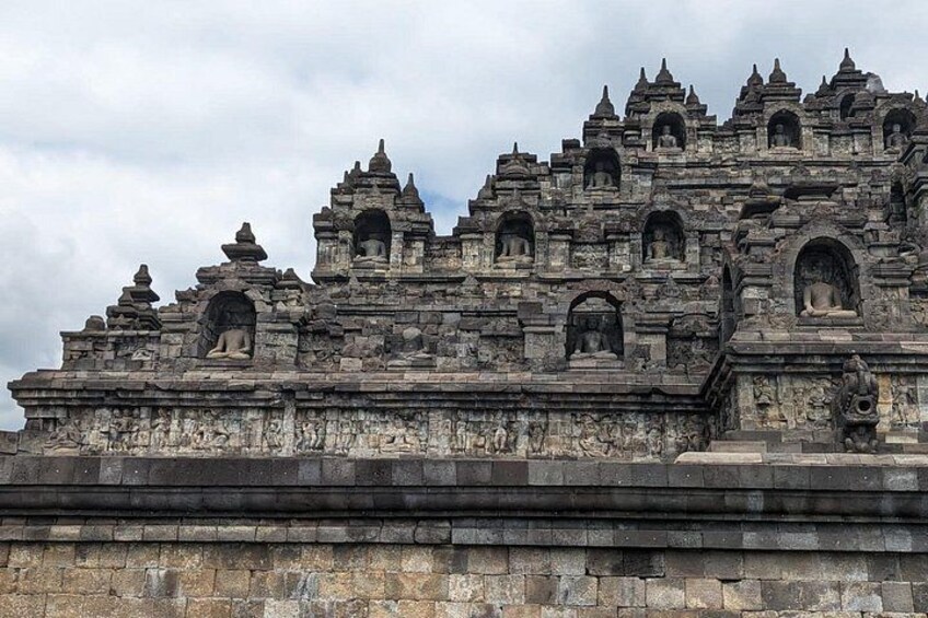 Yogyakarta: Borobudur Top Access & Prambanan Temple Private Tour 3