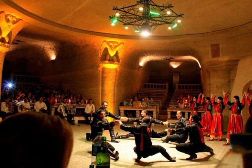 Turkish night show with dinner and unlimited free alcohol 5