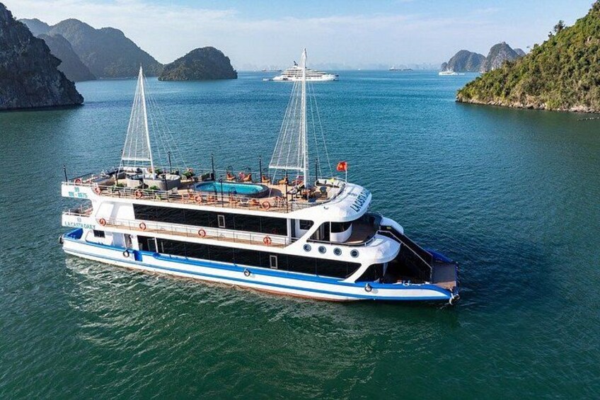 La Casta Cruise - Luxury Day Tour in Halong Bay (Expressway- Limousine) 4