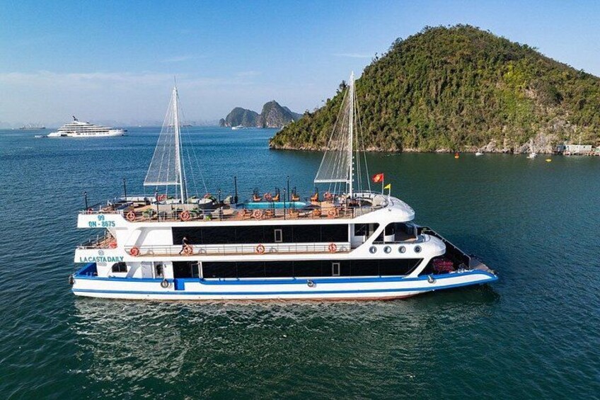 La Casta Cruise - Luxury Day Tour in Halong Bay (Expressway- Limousine) 1